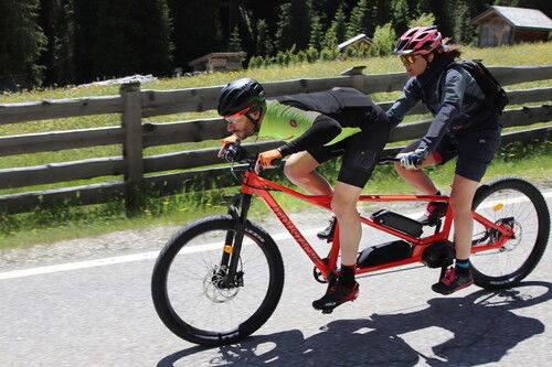 Sellaronda Day: la sfida ai 4 Passi con le eBike Bosch (2)