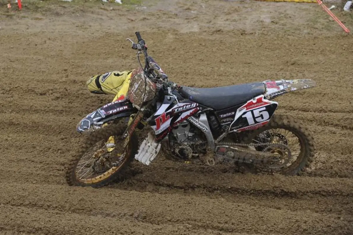 Motocross: numeri da circo! (14)