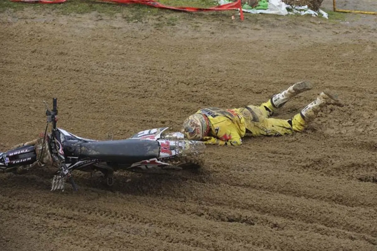 Motocross: numeri da circo! (21)