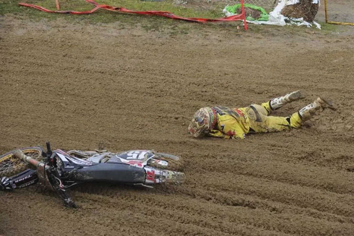 Motocross: numeri da circo! (22)