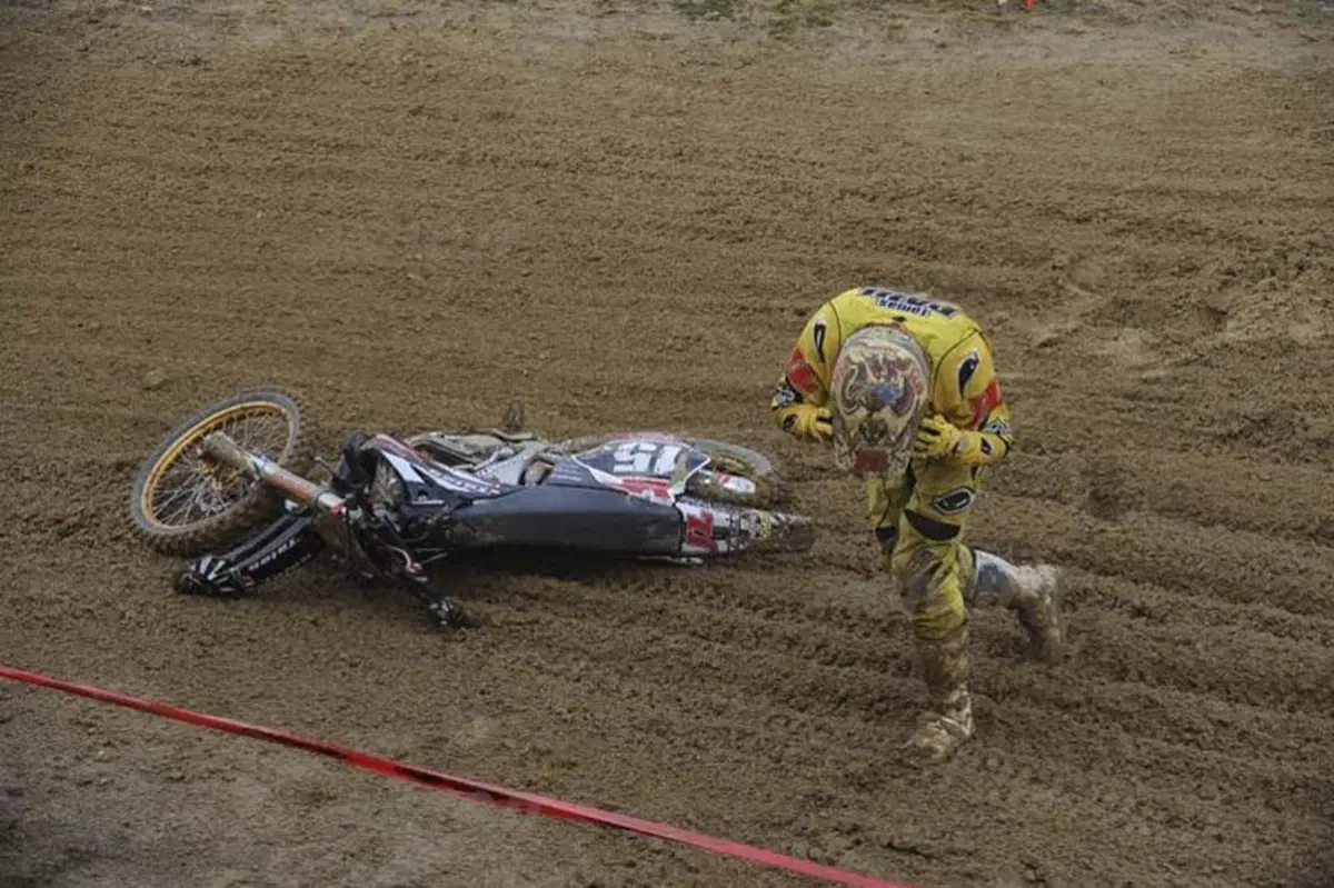 Motocross: numeri da circo! (26)