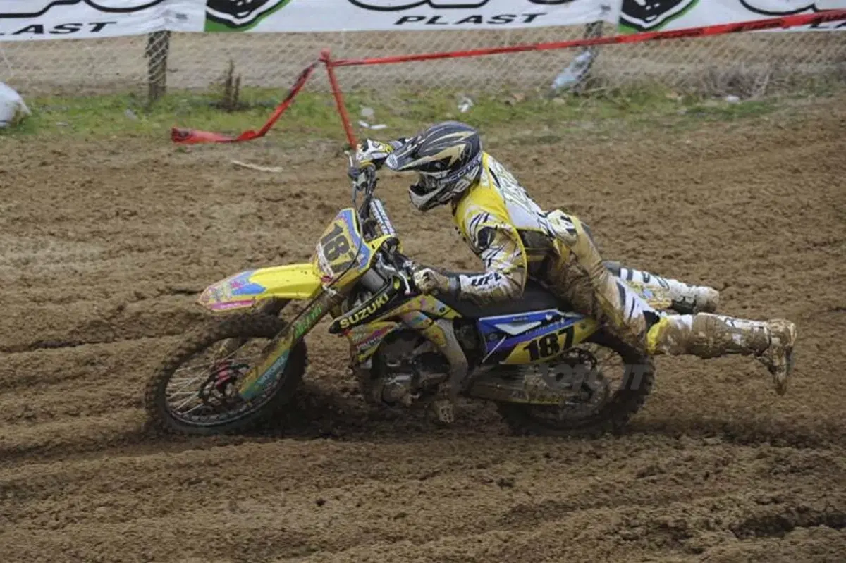 Motocross: numeri da circo! (28)