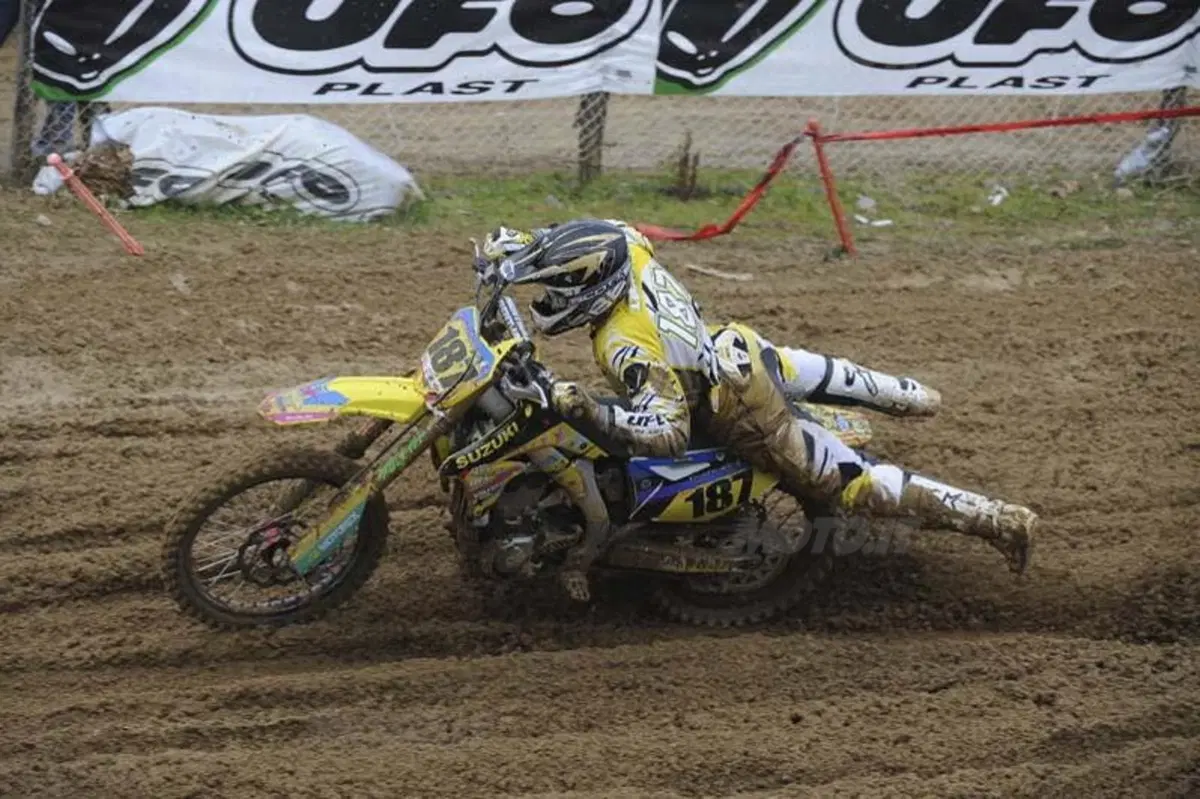 Motocross: numeri da circo! (29)