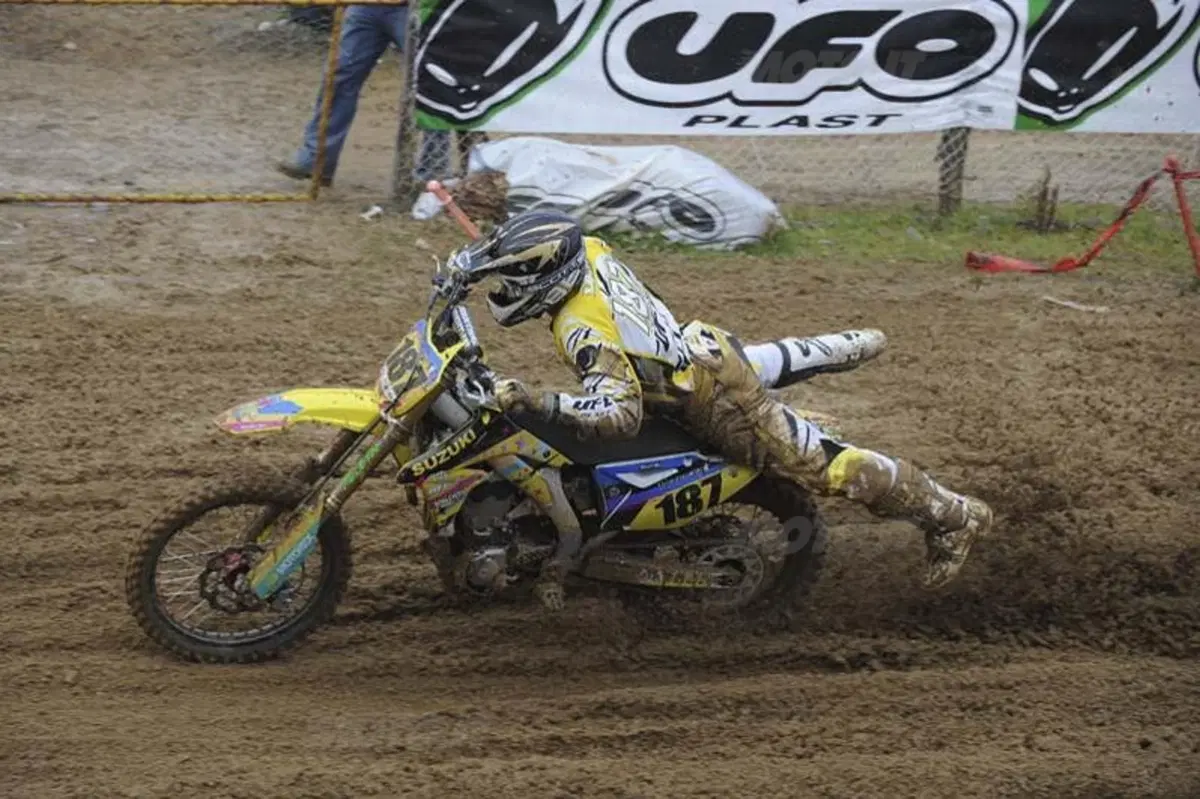 Motocross: numeri da circo! (30)