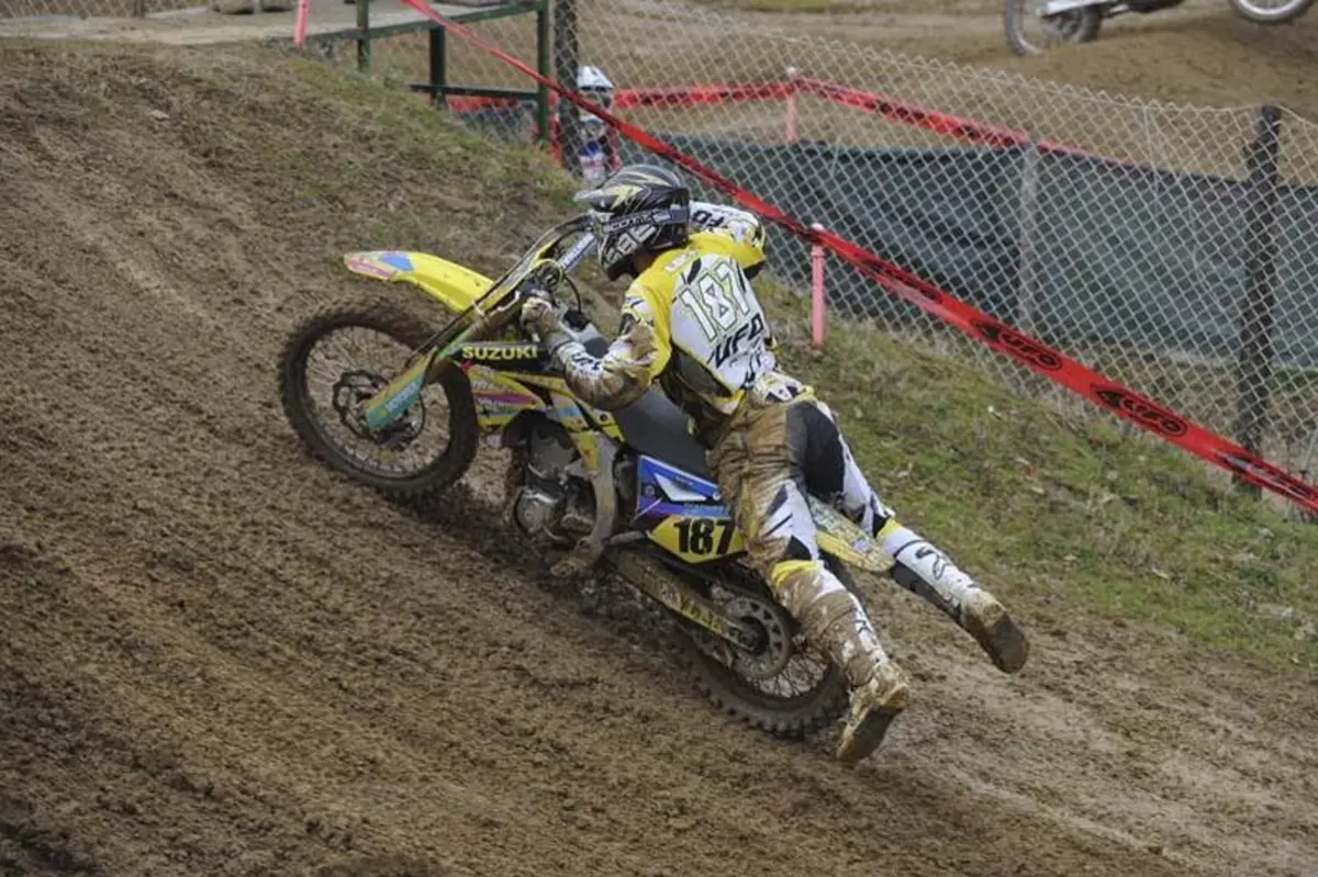 Motocross: numeri da circo! (36)
