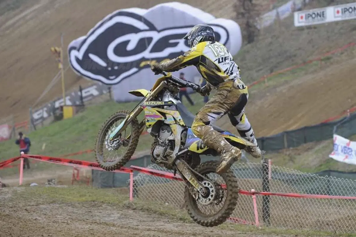 Motocross: numeri da circo! (42)