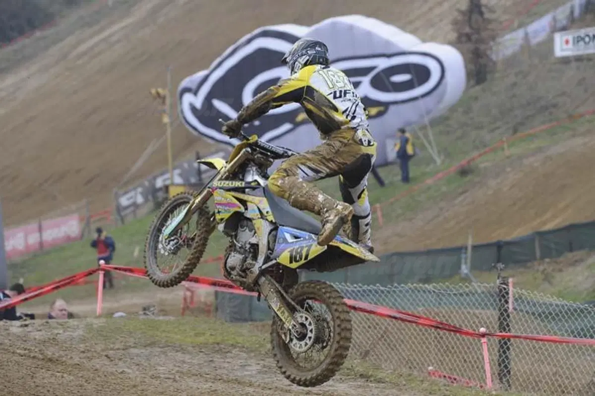 Motocross: numeri da circo! (43)