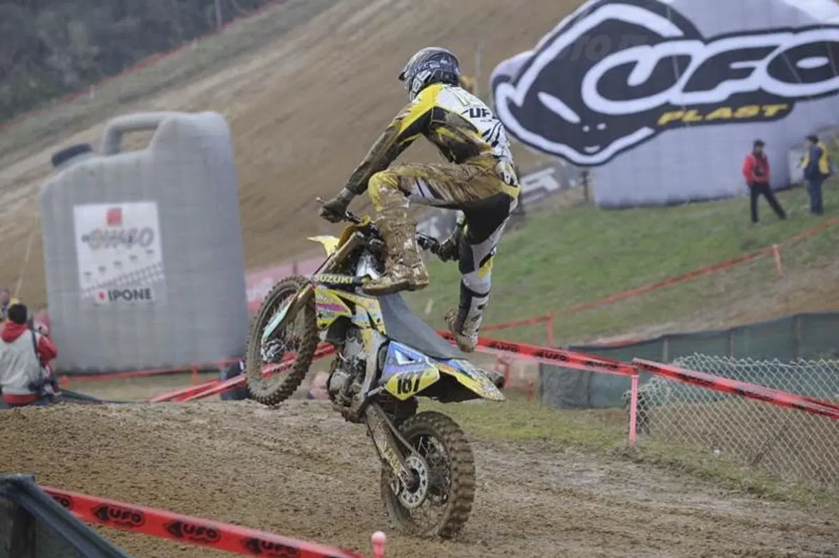 Motocross: numeri da circo! (45)