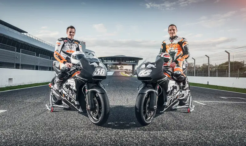 Kallio e Hofmann sul rettilineo del tracciato andaluso