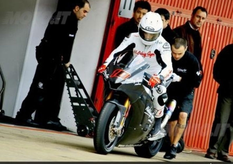 Primo giorno di test a Montmel&oacute; 