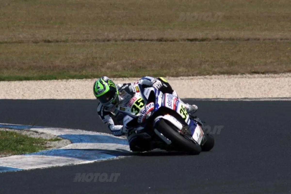 Carlos Checa e la Ducati in testa a Phillip Island (3)