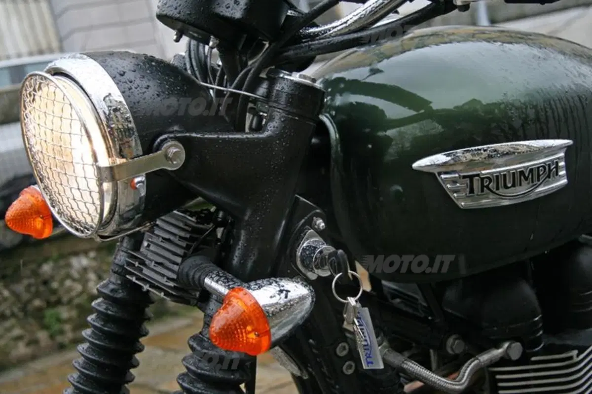 Triumph Scrambler  (16)