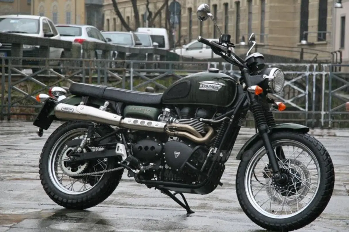 Triumph Scrambler  (20)