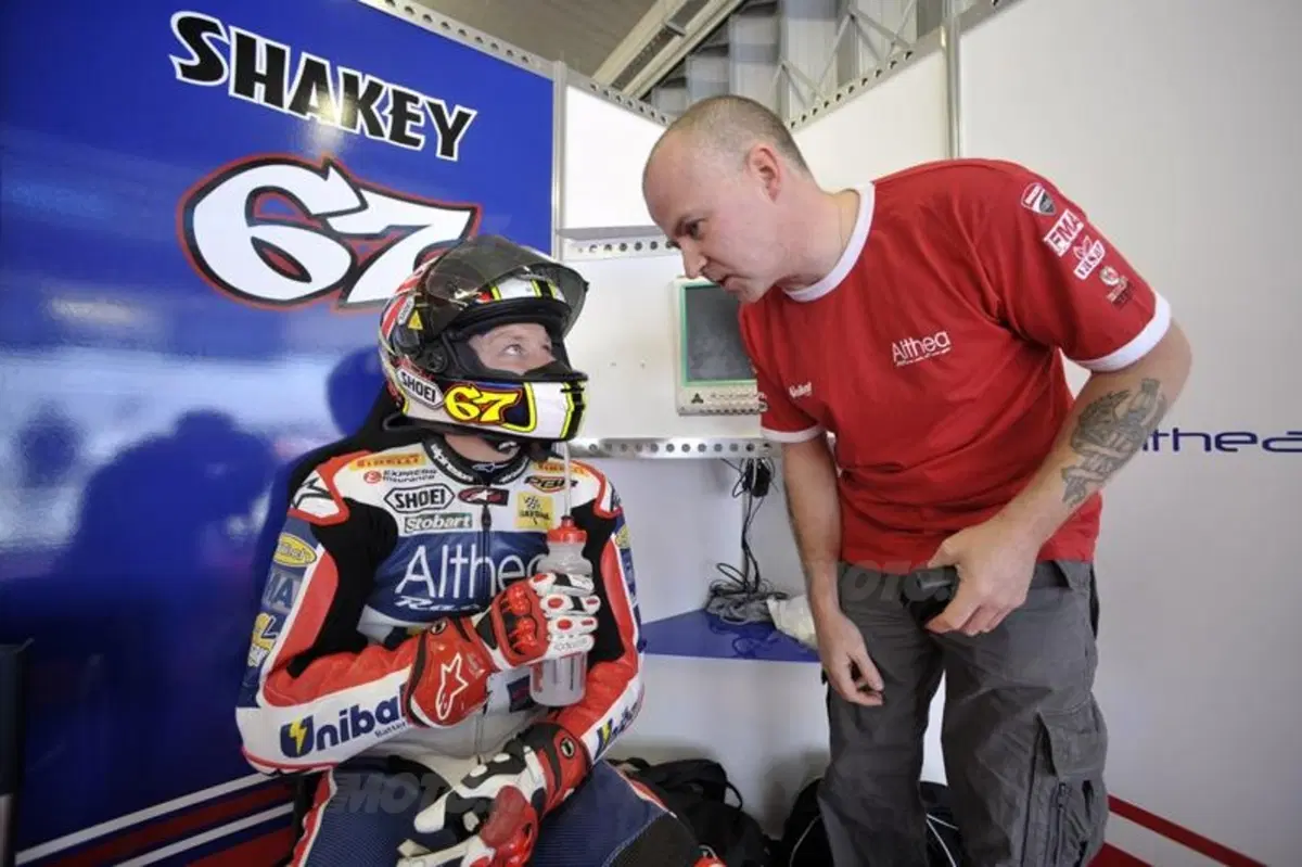 "Shakey" Byrne a ruota libera (2)