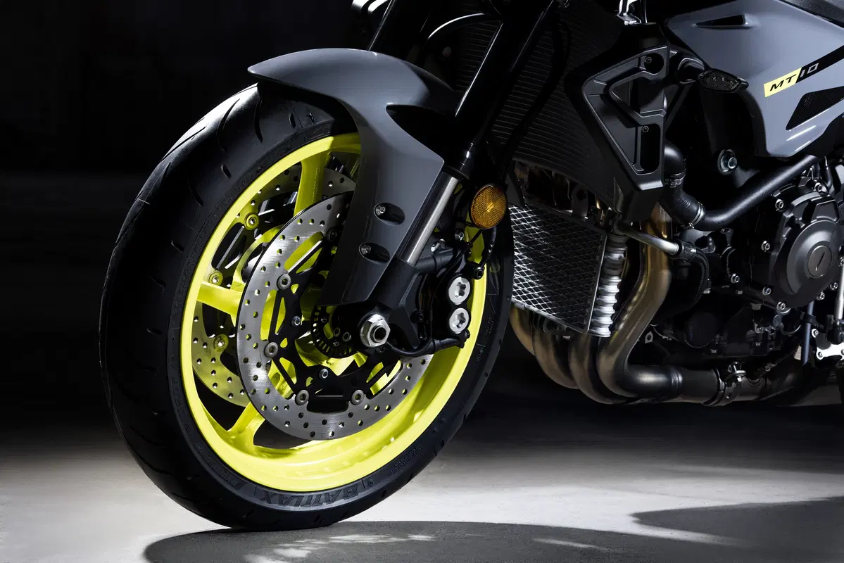 Yamaha MT-10 2016, dati, arrivo e prezzo (9)