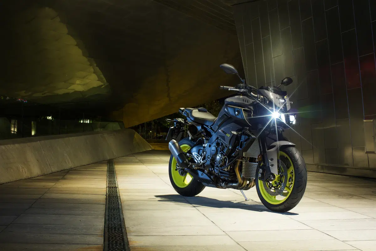 Yamaha MT-10 2016, dati, arrivo e prezzo