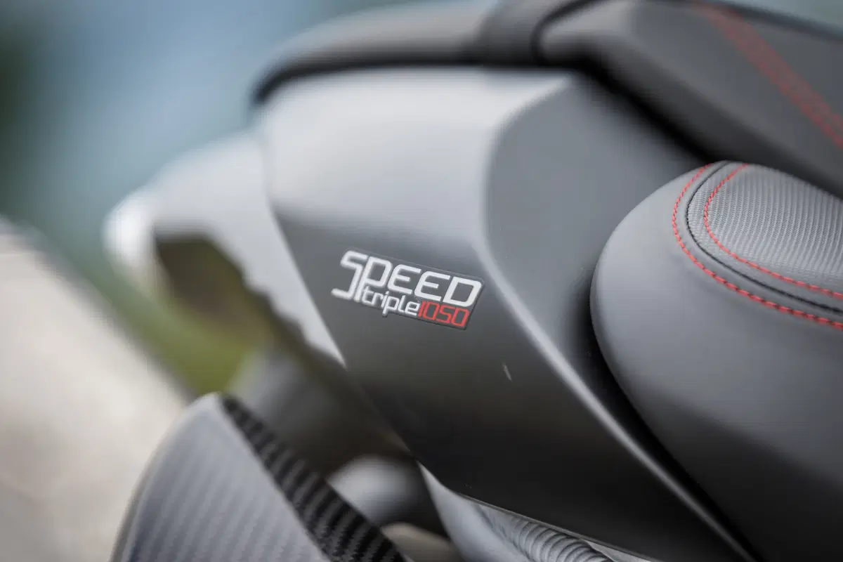 Ducati Monster 1200S v Honda CB1000R v Triumph Speed Triple RS (6)