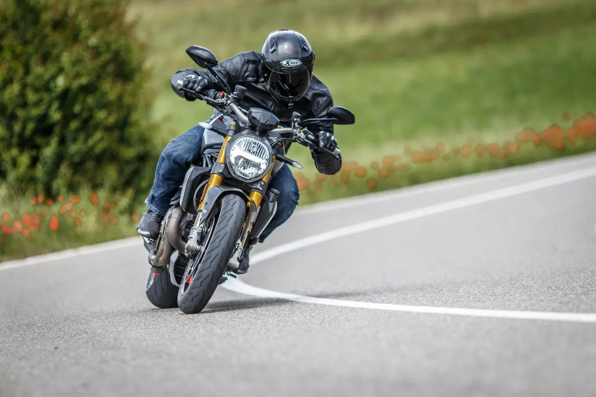 Ducati Monster 1200S v Honda CB1000R v Triumph Speed Triple RS (16)