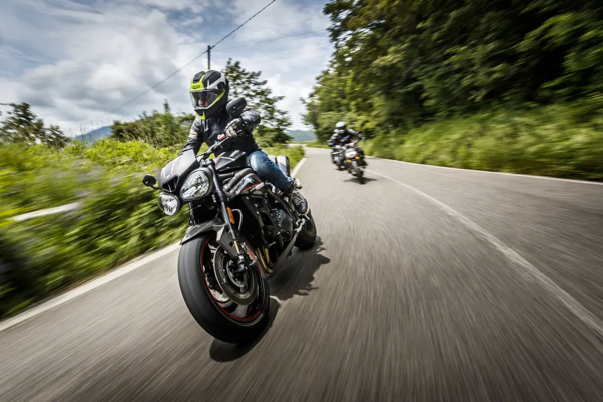 Ducati Monster 1200S v Honda CB1000R v Triumph Speed Triple RS (19)