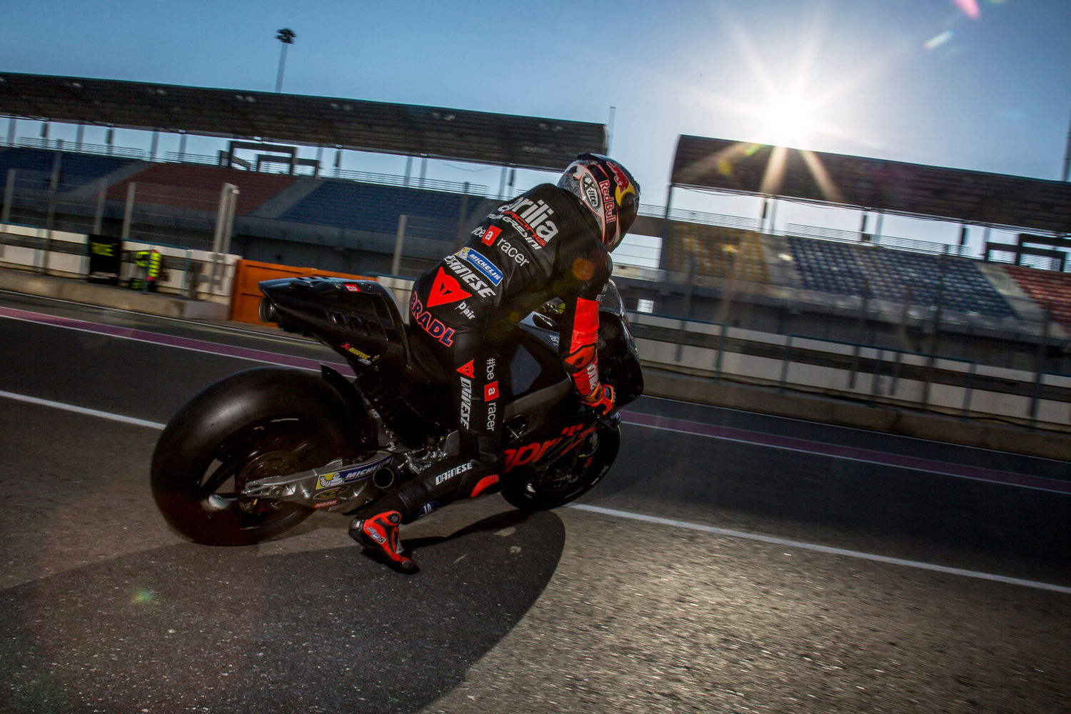 MotoGP. Conclusa la tre giorni di test in Qatar per Aprilia