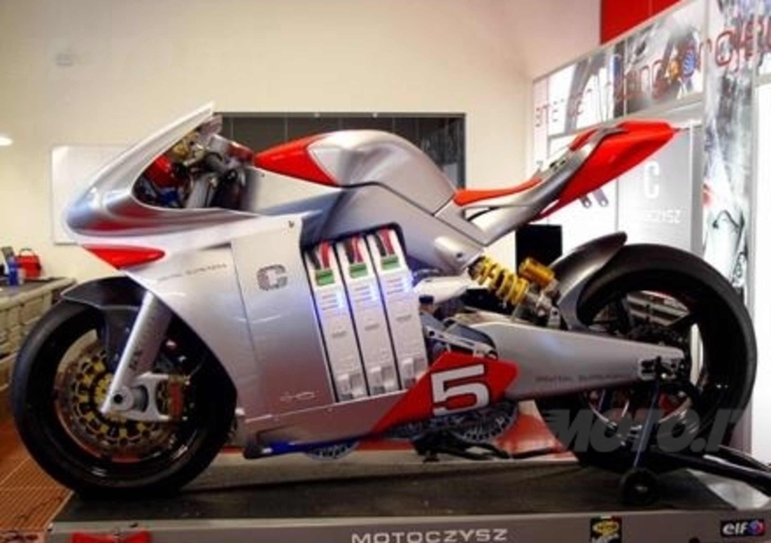 200 milioni di motocicli elettrici entro il 2016