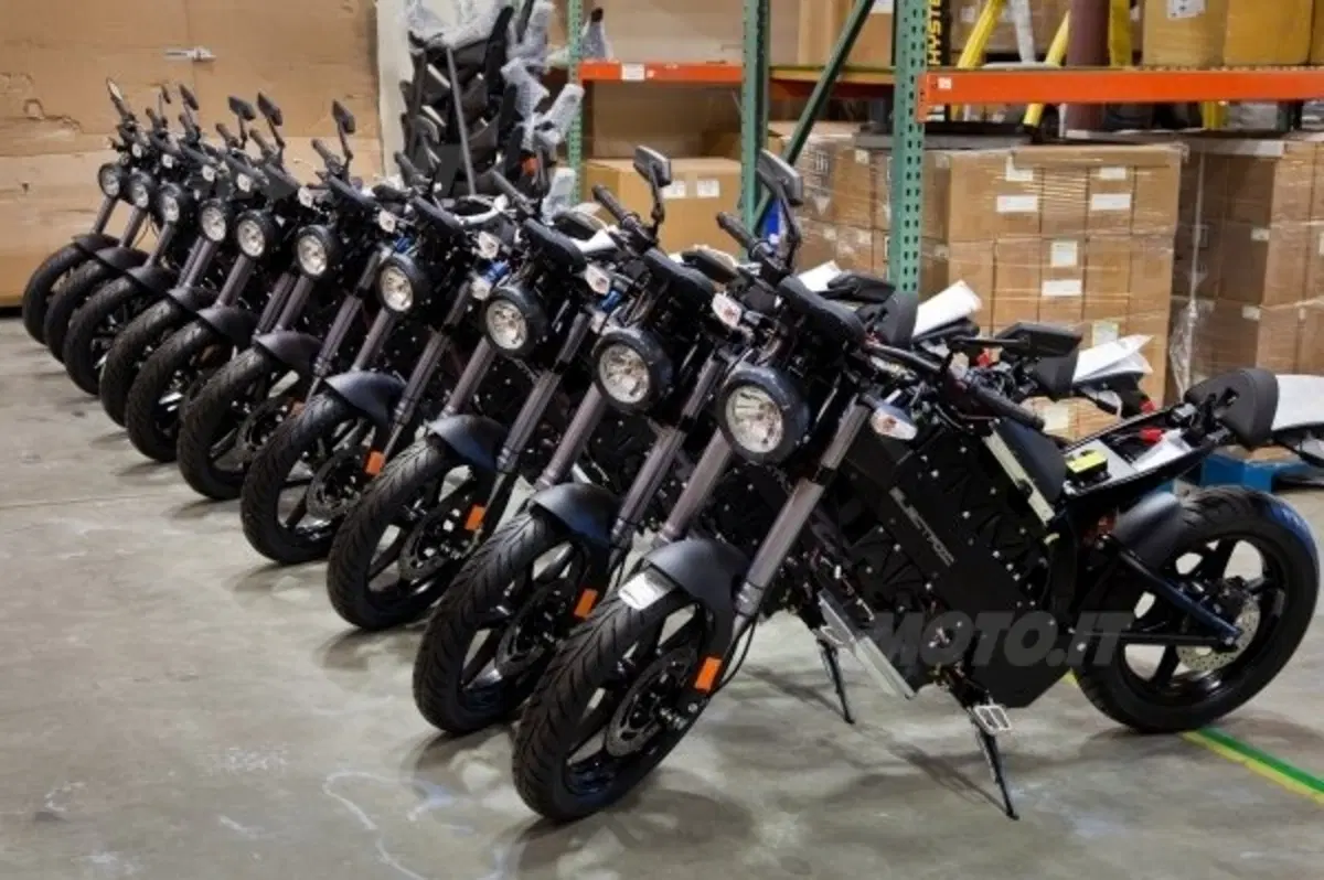 200 milioni di motocicli elettrici entro il 2016 (9)
