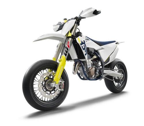 Husqvarna Motorcycles ha presentato la nuova FS 450 Supermoto MY 2019 (4)