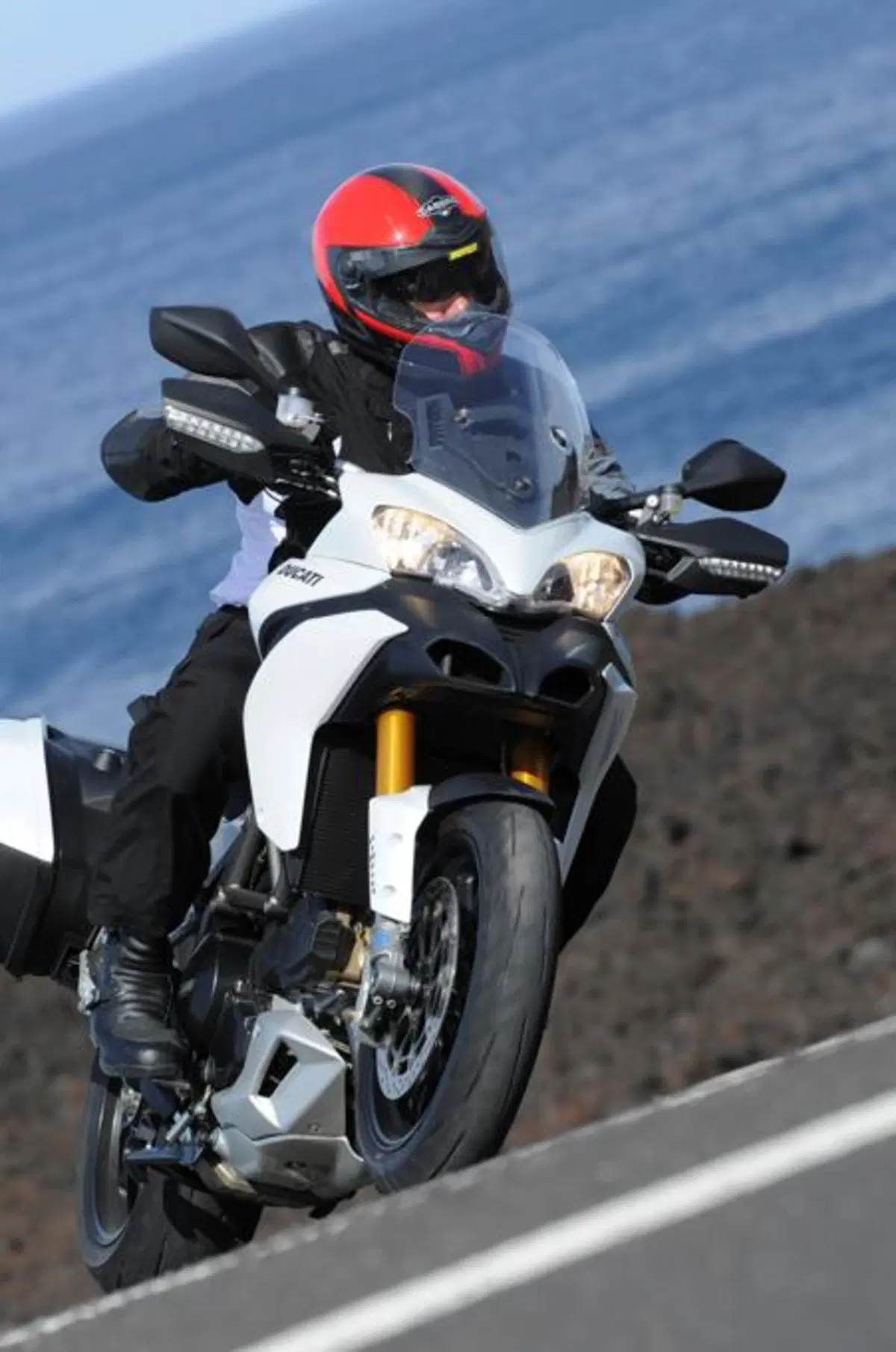 Ducati Multistrada 1200  (2)