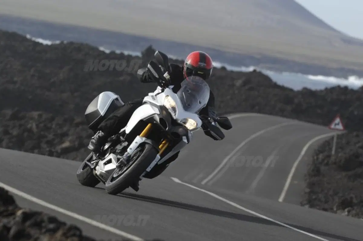 Ducati Multistrada 1200  (4)