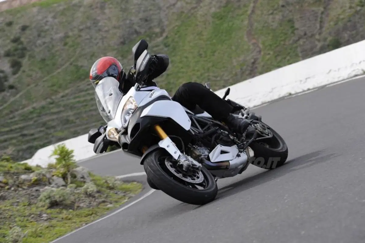 Ducati Multistrada 1200  (7)