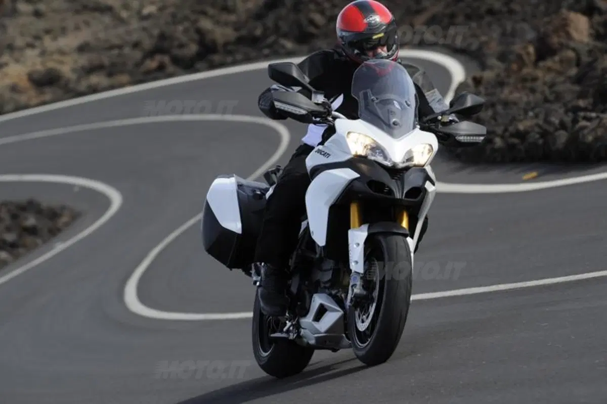 Ducati Multistrada 1200  (9)