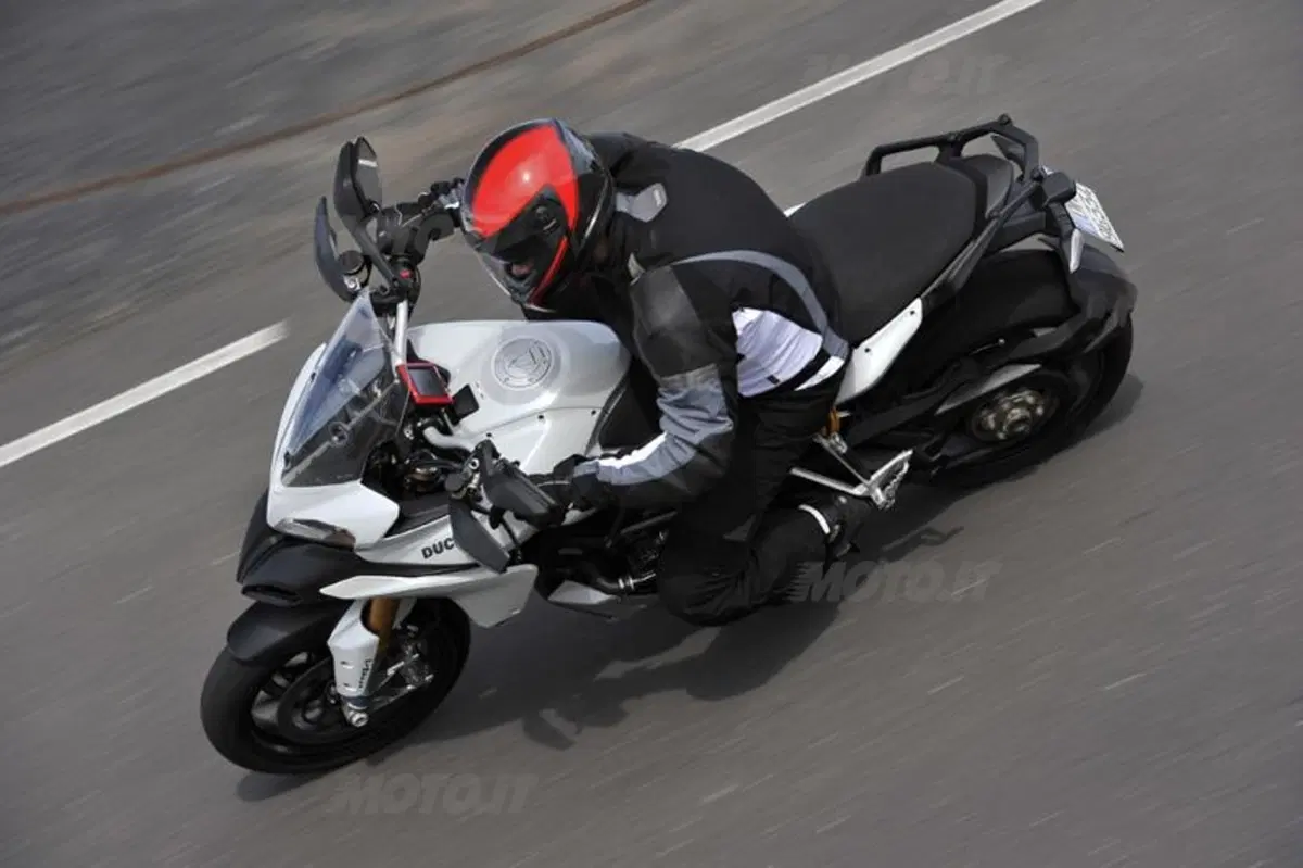 Ducati Multistrada 1200  (12)