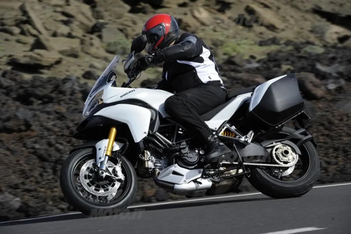 Ducati Multistrada 1200  (20)