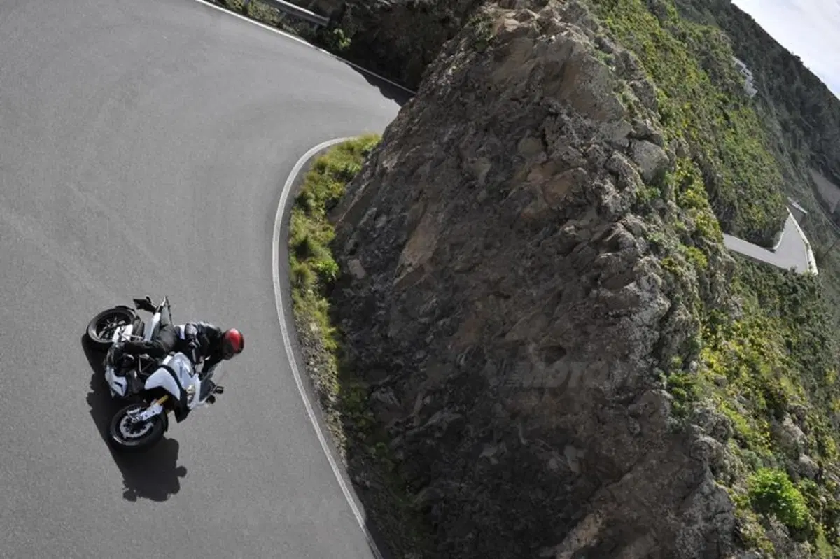 Ducati Multistrada 1200  (23)