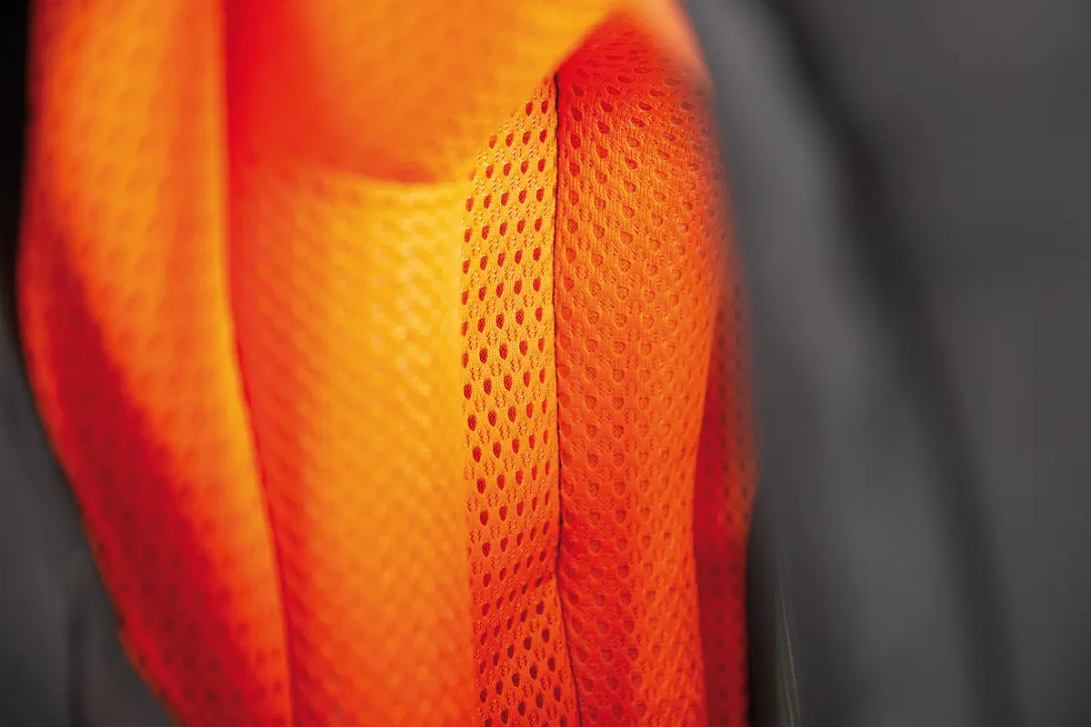 Ixon presenta l'airbag elettronico IX-Airbag U03 (3)