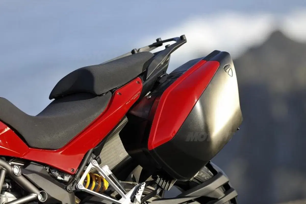 Ducati Multistrada 1200  (42)