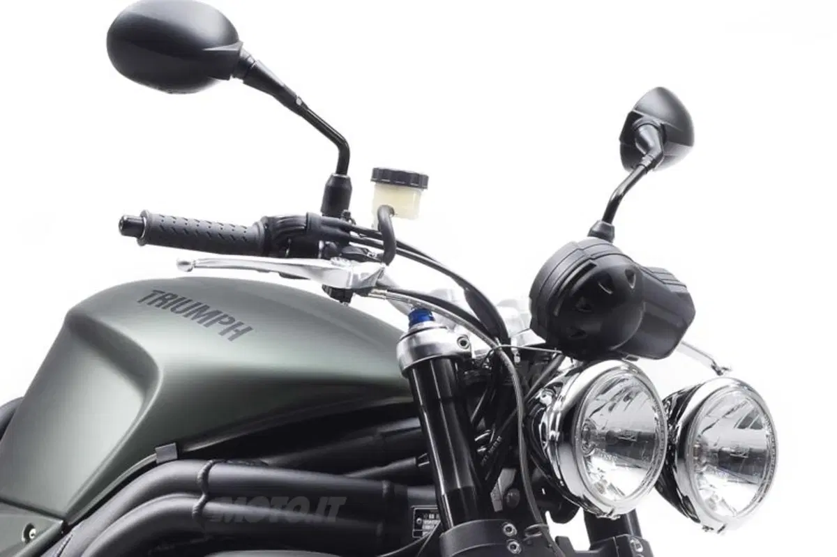 Speed Triple: chiamata alle armi (3)