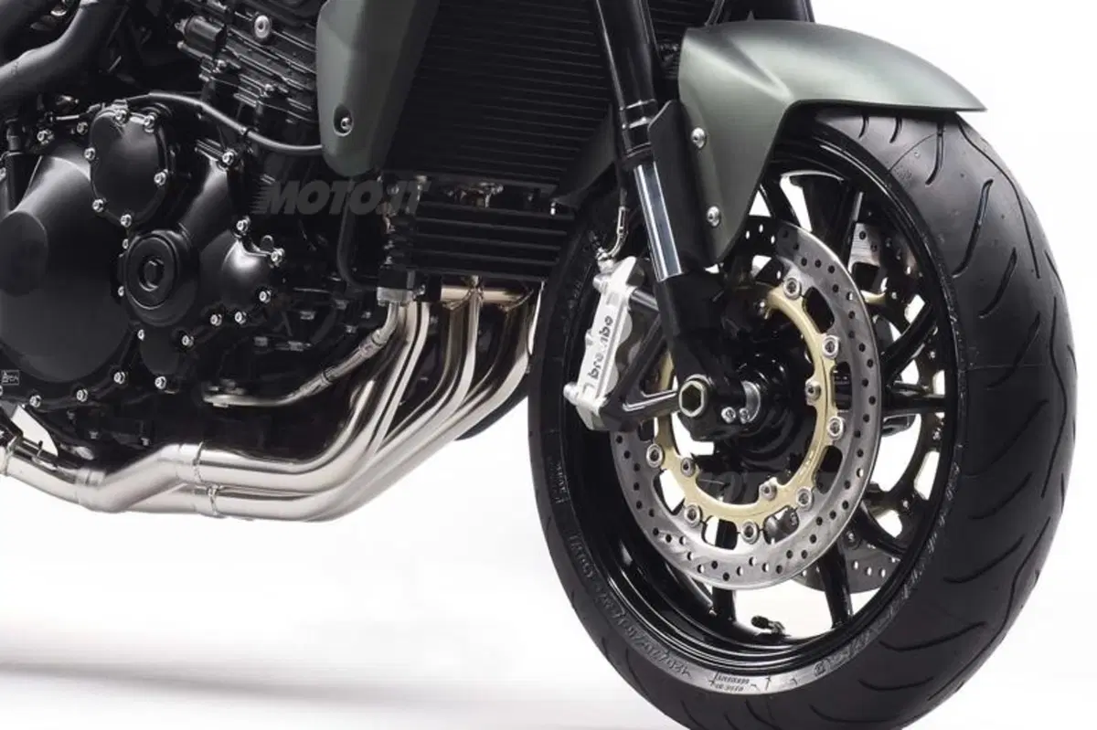 Speed Triple: chiamata alle armi (4)