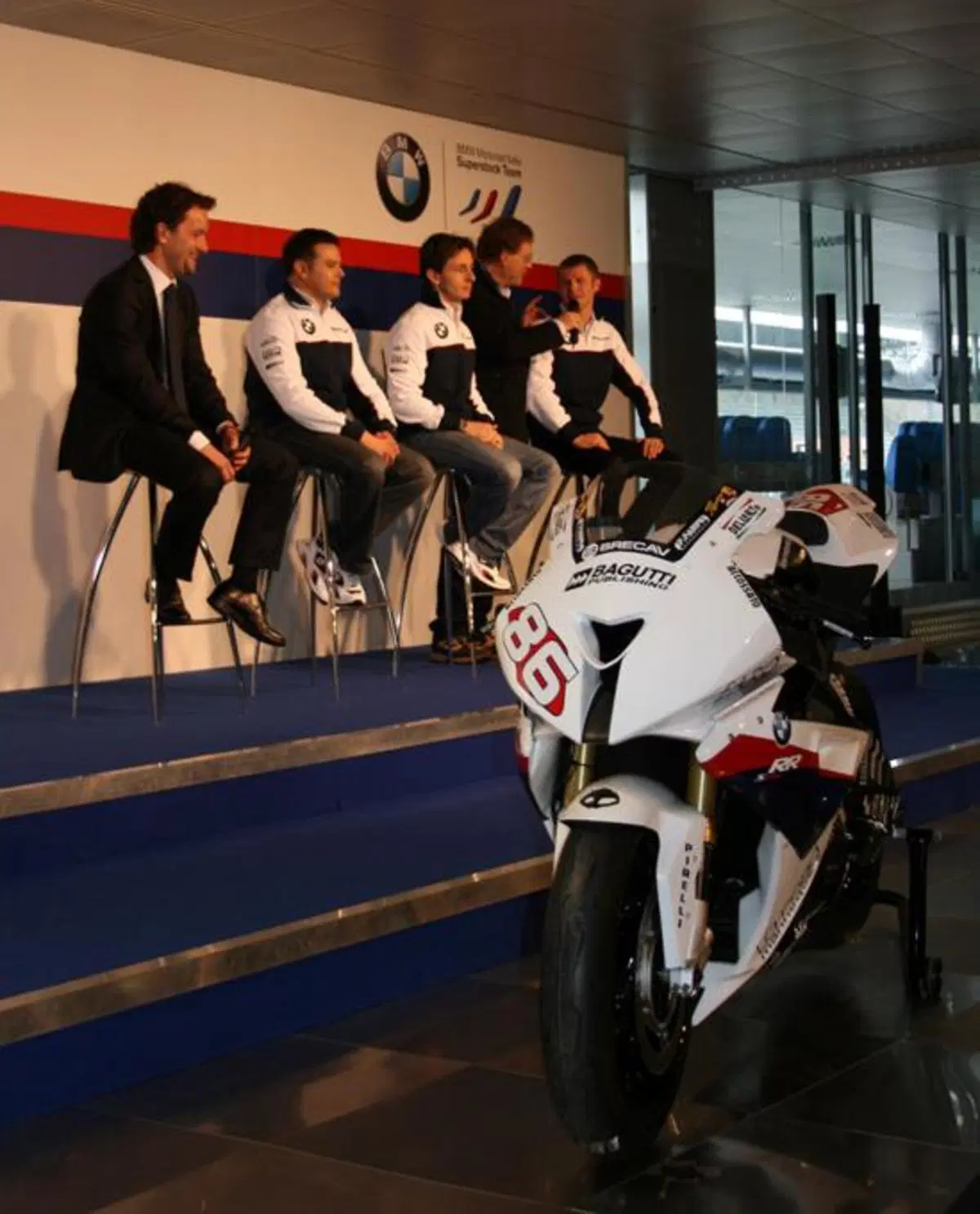 BMW presenta lo Junior Team (3)