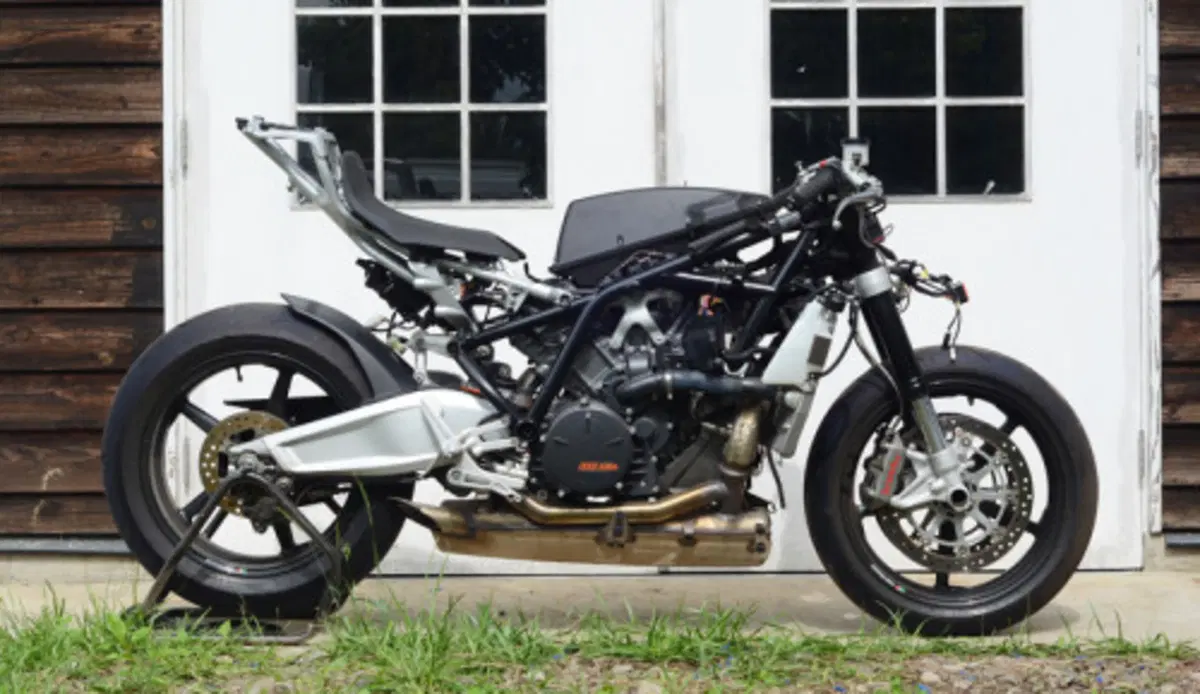 KTM RC8 secondo 46Works (6)
