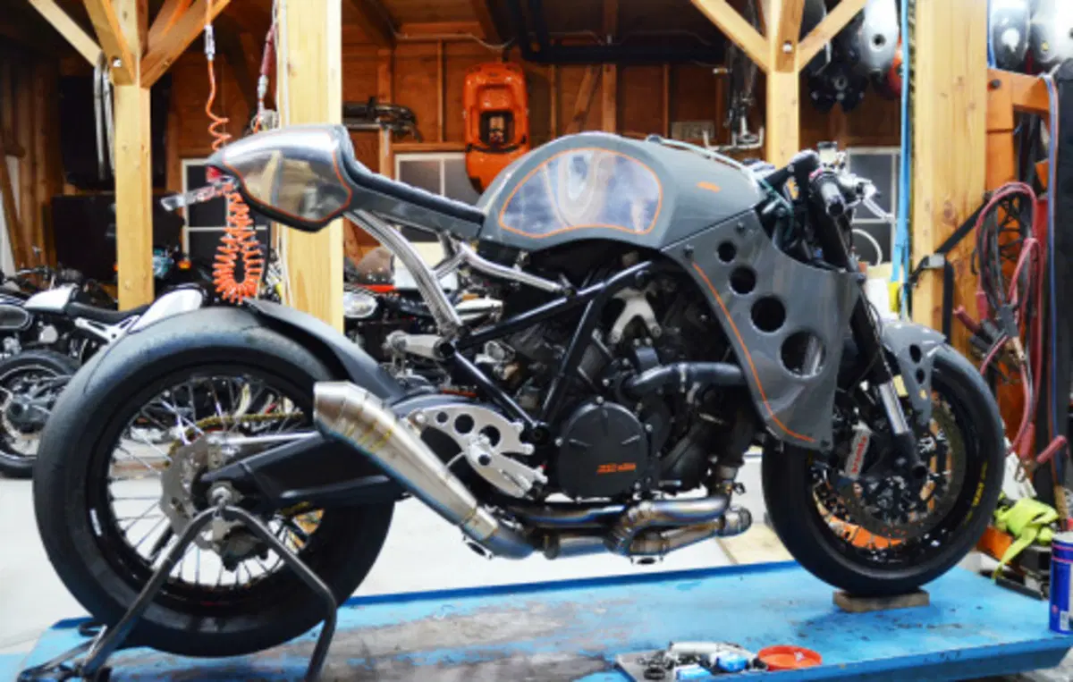 KTM RC8 secondo 46Works (16)