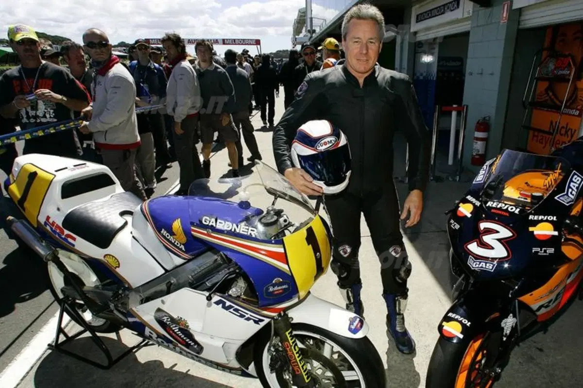 Wayne Gardner, il pilota solitario (4)