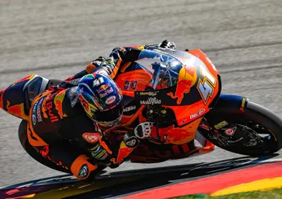 Binder e Martin vincono in Moto2 e Moto3