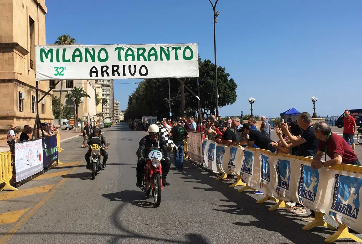 Con l&rsquo;ultima tappa si &egrave; conclusa la Milano-Taranto 2018