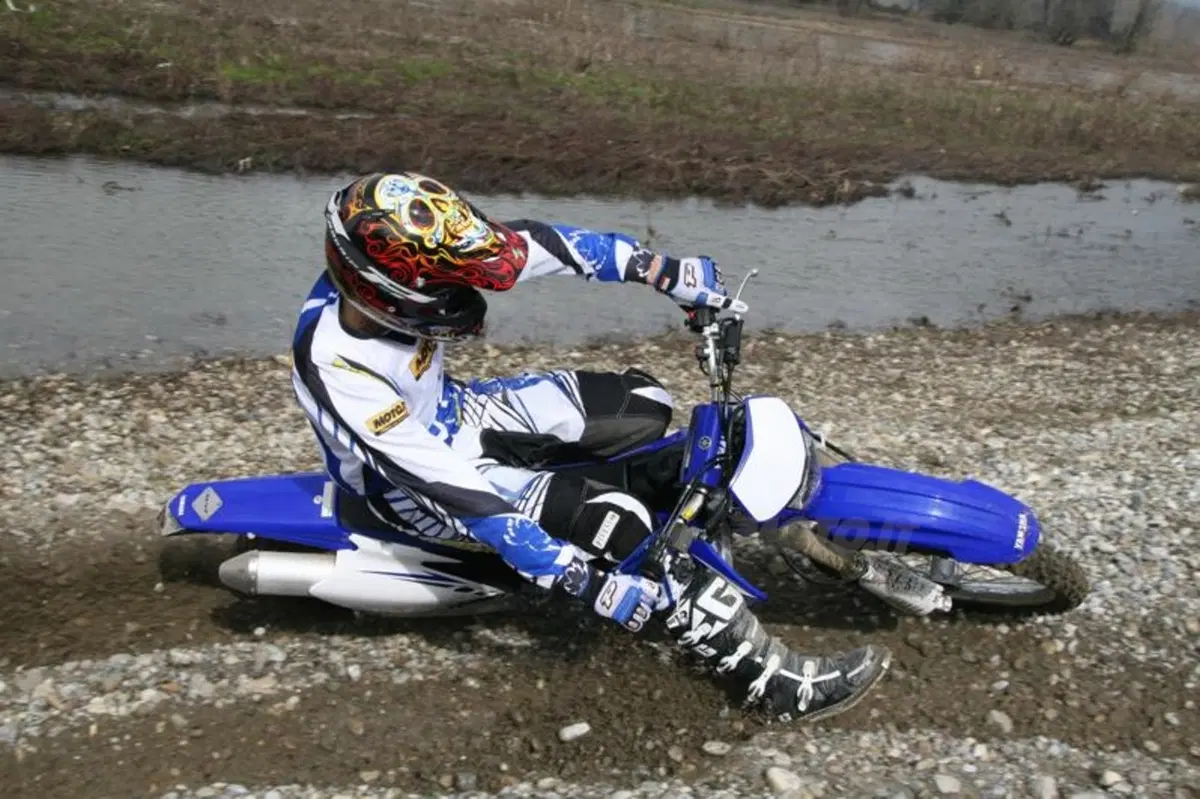 Yamaha WR 250F  (4)