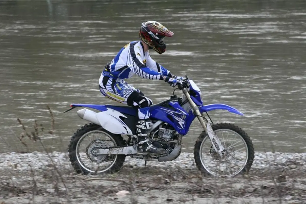 Yamaha WR 250F  (12)