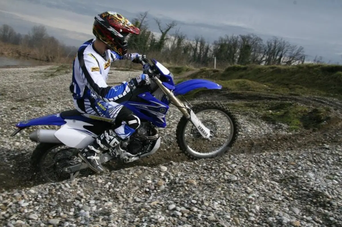 Yamaha WR 250F  (15)