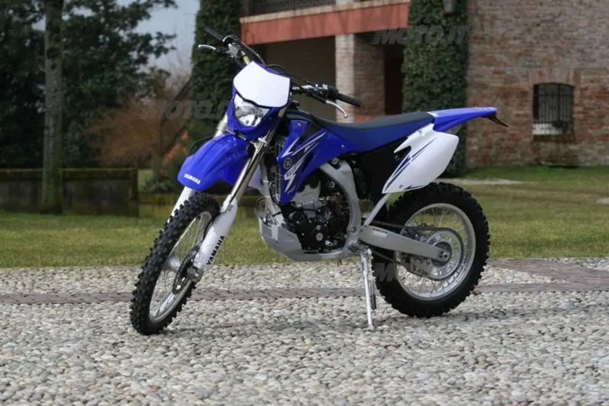 Yamaha WR 250F  (17)