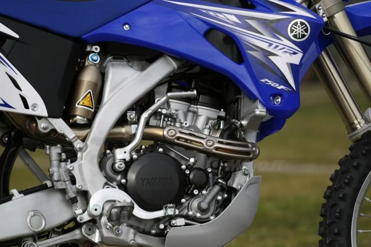 Yamaha WR 250F  (24)