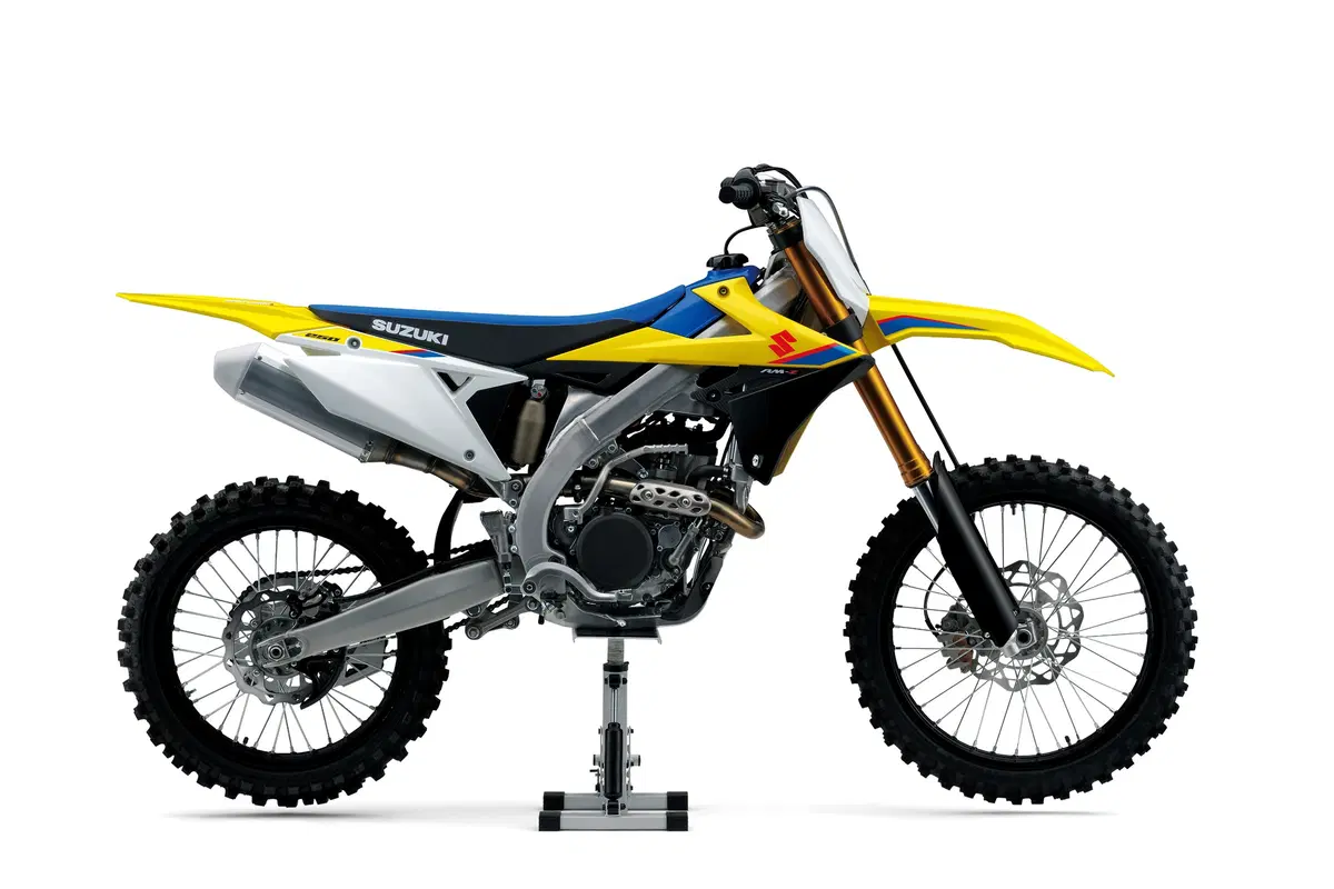 Suzuki RM-Z 250 2019: nuovo telaio, e non solo (10)